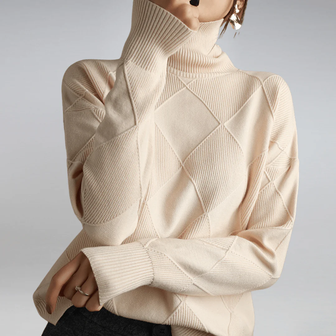 Elara – Cozy Knit Turtleneck