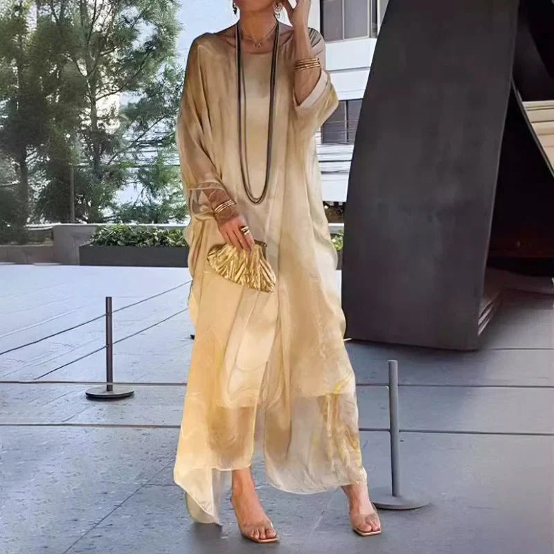 Elegant chiffon dress with marble-like print